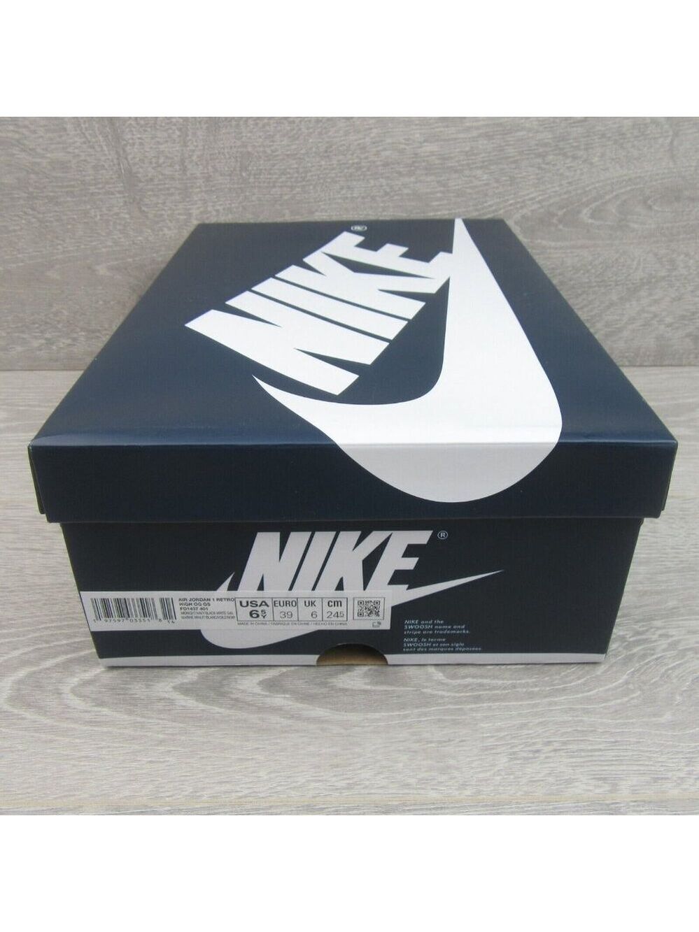 Air Jordan 1 Retro High OG "Midnight Navy" Sneakers GS Size 6.5Y NEW - Picture 13 of 14